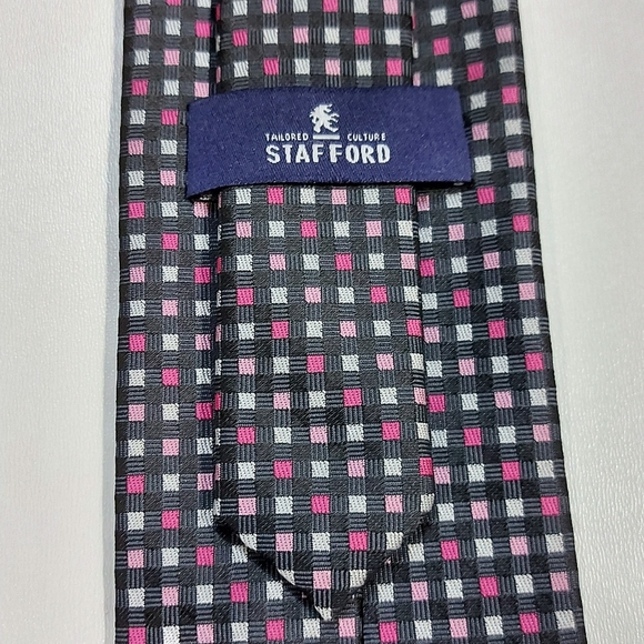 Stafford Tailored Culture Neck Tie 100% Polyester - Picture 7 of 10